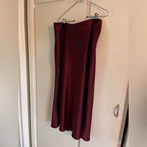 Zara maroon slip skirt